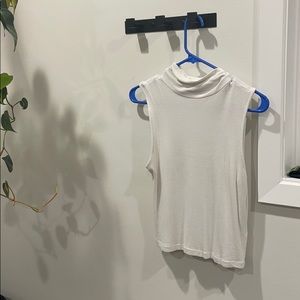 Turtle neck tank